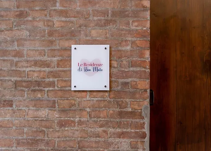 Rua Muro Piano Nobile Family *